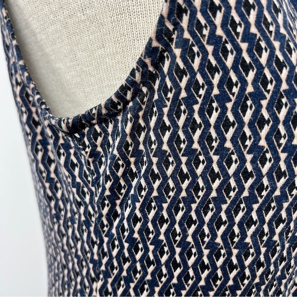 FRAGILE Antwerp Navy Diamond Pattern Faux Front Wrap Dress Dress Size L (318) - Picture 6 of 9